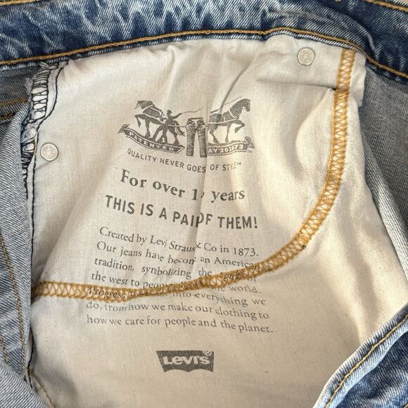 Levi's 550 Jeans Men's Size 40x30 Relaxed Tapered Leg Denim Blue Jeans - Picture 13 of 16